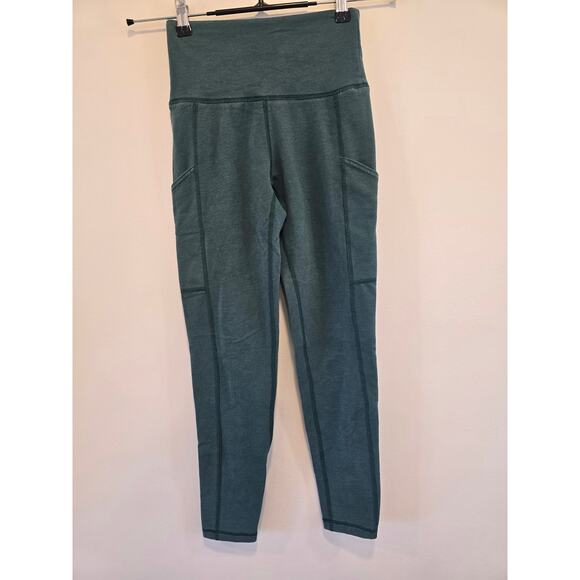 American Eagle Outfitters Pants - American Eagle Green Pocket Leggings Size XS NWT